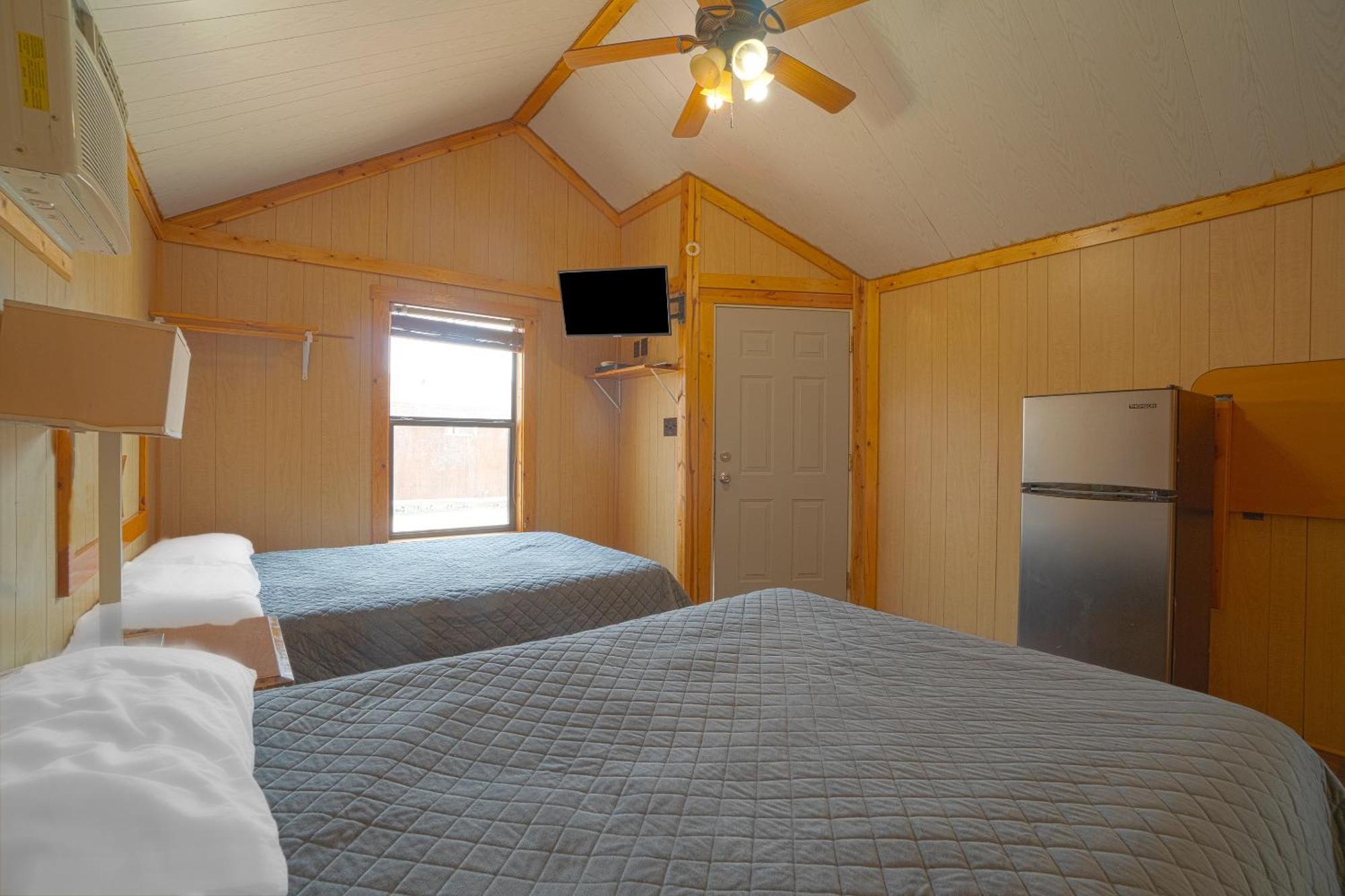 Grand Eagle Ford Lodge & Rv Park Tilden المظهر الخارجي الصورة