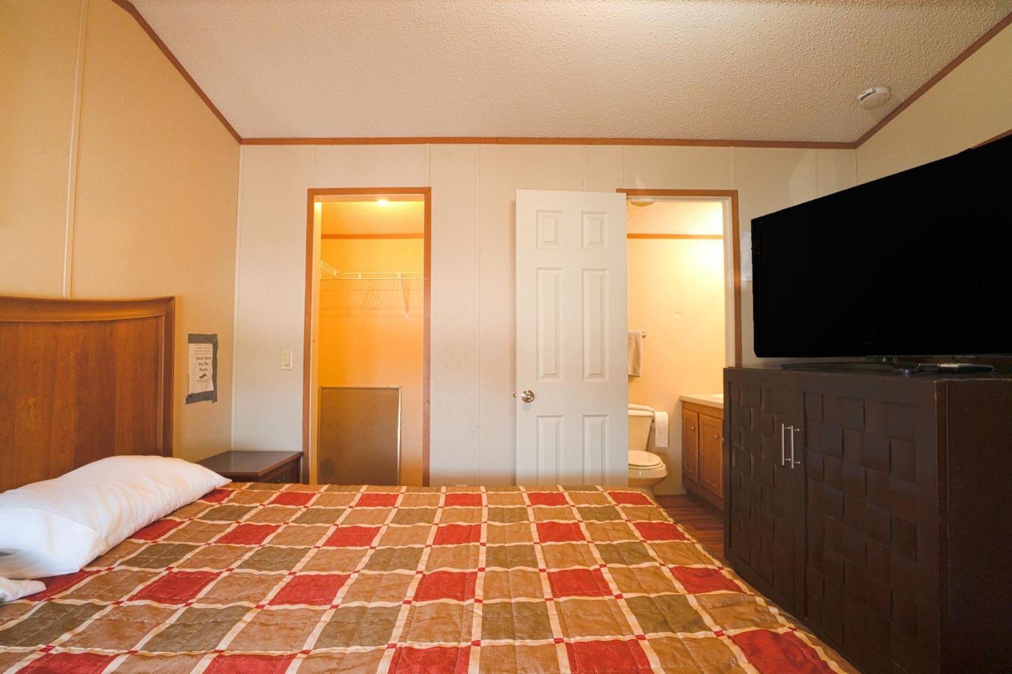 Grand Eagle Ford Lodge & Rv Park Tilden المظهر الخارجي الصورة