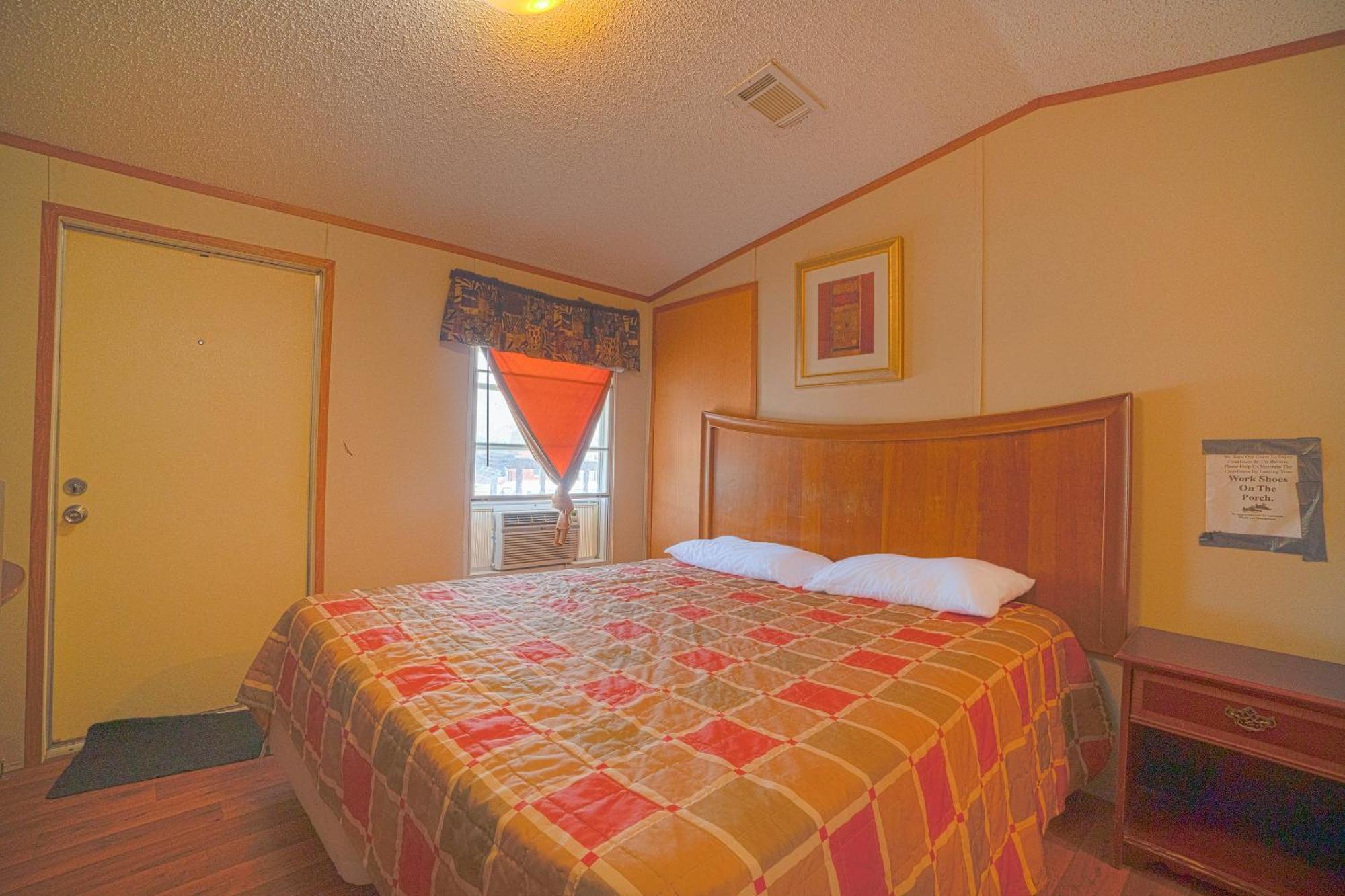 Grand Eagle Ford Lodge & Rv Park Tilden المظهر الخارجي الصورة